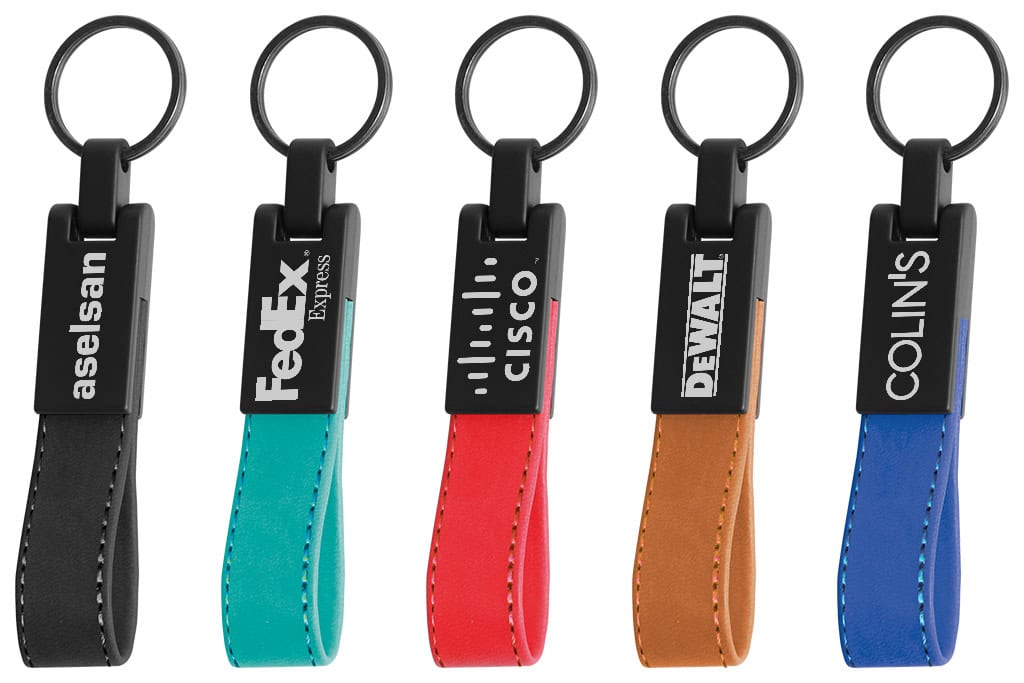 Porte-clés gravé en simili cuir et métal